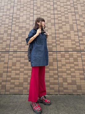 「BASQUE magenta（バスクマゼンタ）のアイテム（パンツ）」を使った、スチャダラパーさん（レディース・162cm）の夏コーディネート