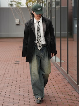 「アイテム（テーラードジャケット、ブラック系）」を使った、  風早ゆうたさん（メンズ・184cm）の秋コーディネート