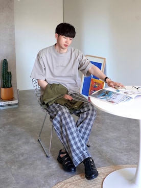 「BEAMS PLUS（ビームスプラス）のアイテム」を使った、  風早ゆうたさん（メンズ・184cm）の夏コーディネート