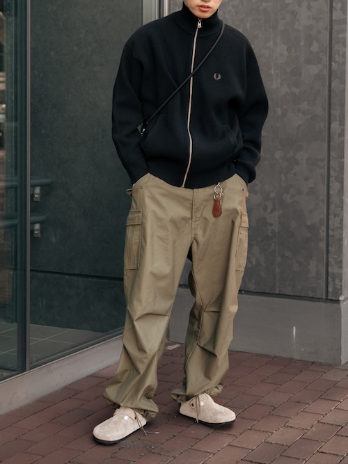 FRED PERRY × BEAMS / 別注 ドライバーズニットを使った人気