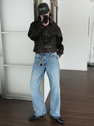 「Parade(パレード)の【TEXAS VILLAGE】本革ウエスタンブーツ 5521(ブーツ)」を使った、 風早ゆうたさん(メンズ・184cm)の冬コーディネート