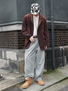 「アイテム（テーラードジャケット）」を使った、  風早ゆうたさん（メンズ・184cm）の秋コーディネート