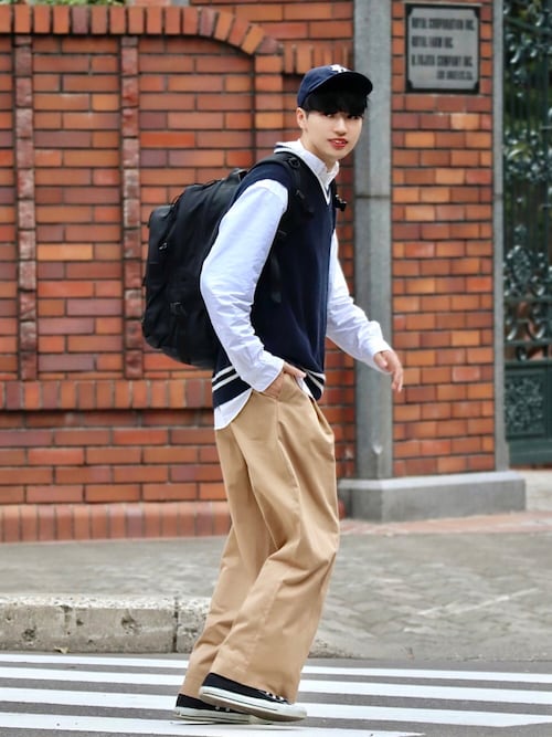 レイヤードにぴったりのニットベスト」WEAR Officialのお気に入り