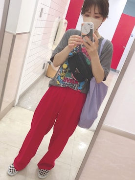 「カラー×コーデ」｜「アイテム（ボディバッグ/ウエストポーチ）」を使った、ＫＵＭＩさん（レディース・156cm）の夏コーディネート