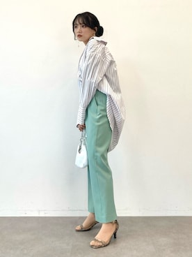 「YECCA VECCA（イェッカヴェッカ）のアイテム（シューズ）」を使った、Harukaさん（レディース・158cm）の冬コーディネート