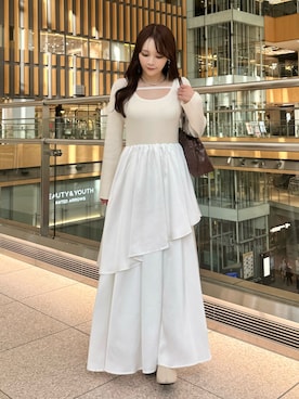 「アイテム（チョーカー）」を使った、Harukaさん（レディース・158cm）の秋コーディネート