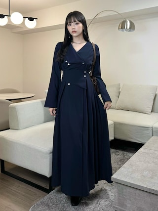 「Elishe(エリシェ)のアシメボタンフレアワンピース(ワンピース)」を使った、Harukaさん(レディース・158cm)の秋コーディネート