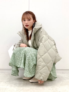 「earth music&ecology（アースミュージックアンドエコロジー）のアイテム（ジャケット/アウター）」を使った、Harukaさん（レディース・158cm）の秋コーディネート