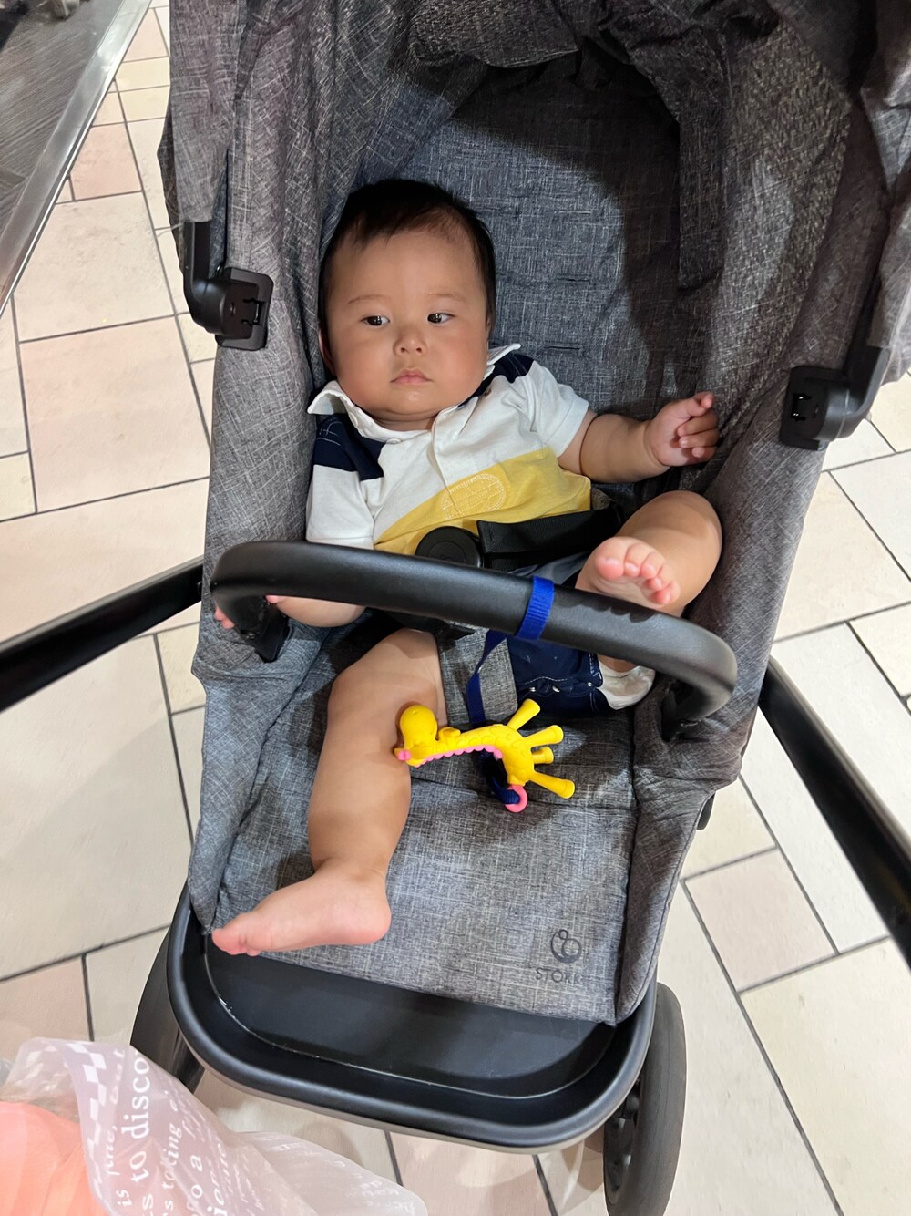 「夏コーデ、８ヶ月ベビー、おとこのこ、ロンパース、Polo Ralph Lauren」｜「POLO RALPH LAUREN CHILDRENSWEARの3ピース ギフトボックス セット（ベビーギフト、イエロー系）」を使った、美優さん（レディース・168cm）の夏コーディネートの1枚目の写真