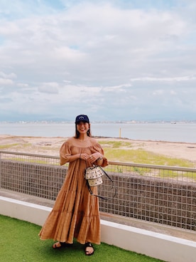 「COEL(コエル)のアイテム(帽子)」を使った、スザンヌさん(レディース・165cm)の秋コーディネート