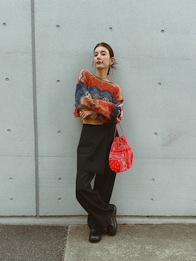 「アイテム（ローファー）」を使った、スザンヌさん（レディース・165cm・30代）の秋コーディネート