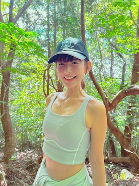 「アイテム（キャップ）」を使った、スザンヌさん（レディース・165cm・30代）の秋コーディネート