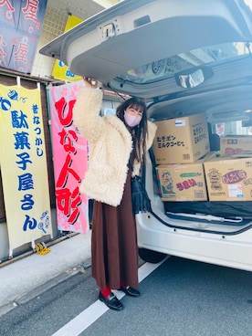 「フリンジバッグ」｜「アイテム（ジャケット/アウター）」を使った、スザンヌさん（レディース・165cm）の冬コーディネート