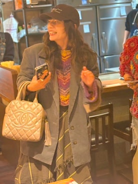 「アイテム（帽子）」を使った、スザンヌさん（レディース・165cm）の秋コーディネート