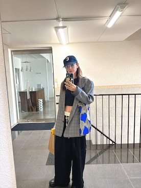 「アイテム（スウェットパンツ）」を使った、スザンヌさん（レディース・165cm・30代）の秋コーディネート