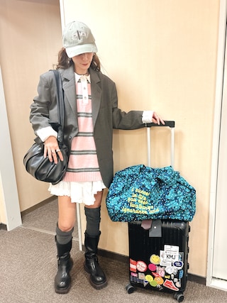 「Alley Tokyo（アリートーキョー）のBIGラガーニット（ニット/セーター）」を使った、スザンヌさん（レディース・165cm）の春コーディネート