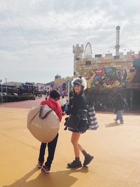 「アイテム（キャップ）」を使った、スザンヌさん（レディース・165cm）の秋コーディネート