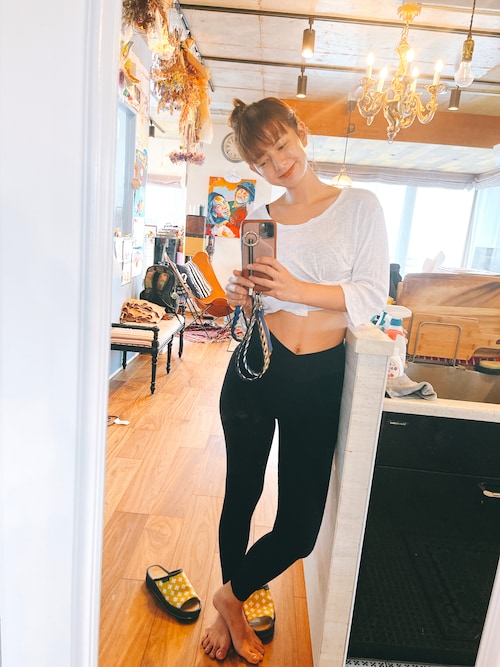 �X�U���k����̃u���W���[�u�y�����[�X�̔������ƈ��S�̃z�[���h���z�y����@�ł������ȒP�z���[�X�^�C�v(�X���M�[G057)�@�J�b�v�t���n�[�t�g�b�v sloggi G057 N-Top�iSloggi�b�X���M�[�j�v���g�����R�[�f�B�l�[�g