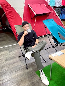 「Carhartt WIP（カーハートダブリューアイピー）のアイテム（チノパンツ）」を使った、DEANさん（メンズ・180cm）の秋コーディネート