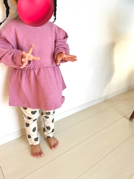 「apres les cours（アプレレクール）のアイテム（スウェット）」を使った、rkさん（キッズ・100cm）の冬コーディネート