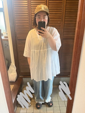 「studio CLIP（スタディオクリップ）のアイテム（デニムパンツ、ブルー系）」を使った、MAGOさん（レディース・156cm）の夏コーディネート