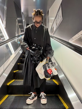 「COMME des GARCONS（コムデギャルソン）のアイテム」を使った、miccco.さん（レディース・157cm）の秋コーディネート