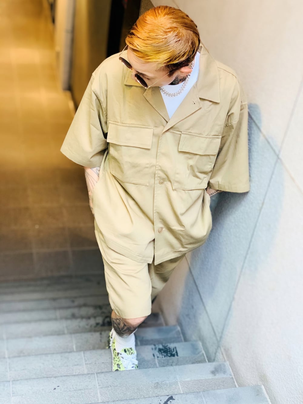 TETUさんの「【Lounge wear】コットンツイル オーバーサイズ CPO シャツ シェフショーツ [ セットアップ ]（ADMIX/ATELIER SAB MEN）」を使ったコーディネート