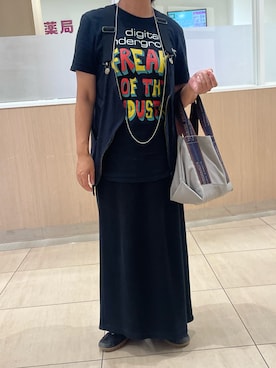 「ミュージックTシャツ」｜「アイテム（スニーカー）」を使った、nozothさん（レディース・153cm）の夏コーディネート
