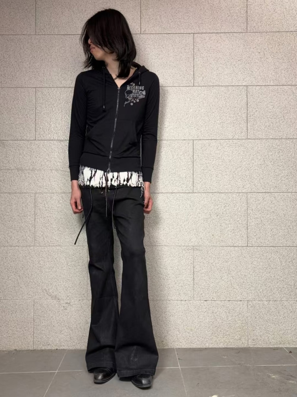 「daily outfit check、古着MIX、00s、秋服」｜「GHOST OF HARLEMのアイテム（スタジャン、ブラック系）」を使った、softhartさん（メンズ・186cm）の秋コーディネートの1枚目の写真