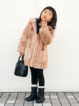 「アイテム（ブーツ）」を使った、KIYOKOHさん（キッズ・110cm）の秋コーディネート