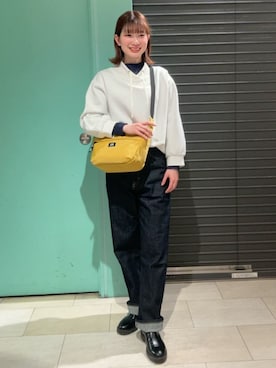 「イエローバッグ」｜ITS'DEMOスタッフさん（レディース・167cm）の冬コーディネート