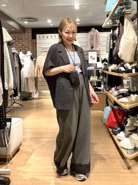「LOWRYS FARM（ローリーズファーム）のアイテム（ジャケット/アウター）」を使った、mumiさん（レディース・157cm）の春コーディネート