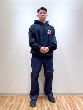 「XLARGE（エクストララージ）のGRAFFITI PULLOVER HOODED SWEAT（パーカー、ブラック系）」を使った、そういちろーさん（メンズ・175cm）の秋コーディネート