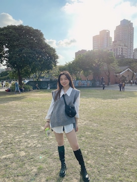 「zebra crossingのアイテム（ニット/セーター、グレー系）」を使った、れな♡RENA🐰さん（レディース・158cm）の秋コーディネート