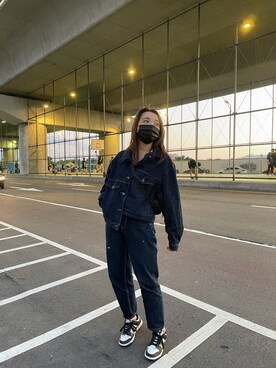 「Thenakedのアイテム（デニムパンツ、ブルー系）」を使った、れな♡RENA🐰さん（レディース・158cm）の秋コーディネート