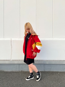 「AVIREX（アヴィレックス）のアイテム（ナイロンジャケット）」を使った、Midukiさん（レディース・157cm）の冬コーディネート