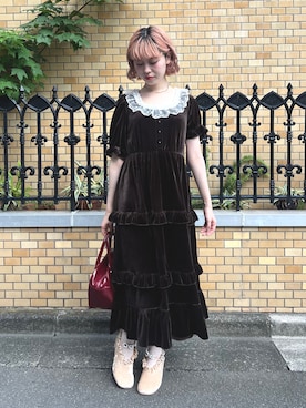 「merry jenny（メリージェニー）のベロアパフスリーブワンピース（ワンピース、ブラウン系）」を使った、sumomoさん（レディース・156cm）の夏コーディネート