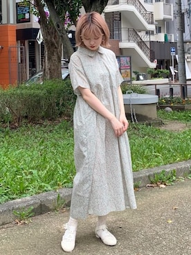 「merry jenny（メリージェニー）の箔グログランベルトシューズ（パンプス）」を使った、sumomoさん（レディース・156cm）の夏コーディネート