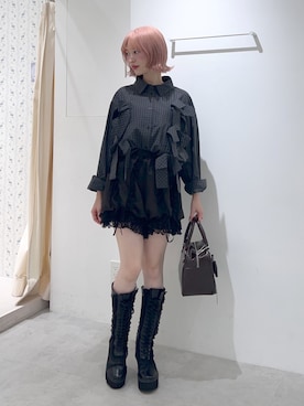 「merry jenny（メリージェニー）のbon bon ribbon shirt（シャツ/ブラウス、グリーン系）」を使った、sumomoさん（レディース・156cm）の夏コーディネート