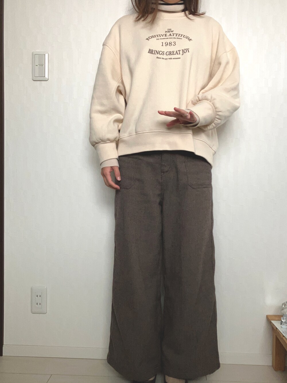 「talbyyumi」｜「しまむらのLL（スウェット、ブラウン系）」を使った、shii__san43さん（レディース・165cm）の冬コーディネートの1枚目の写真