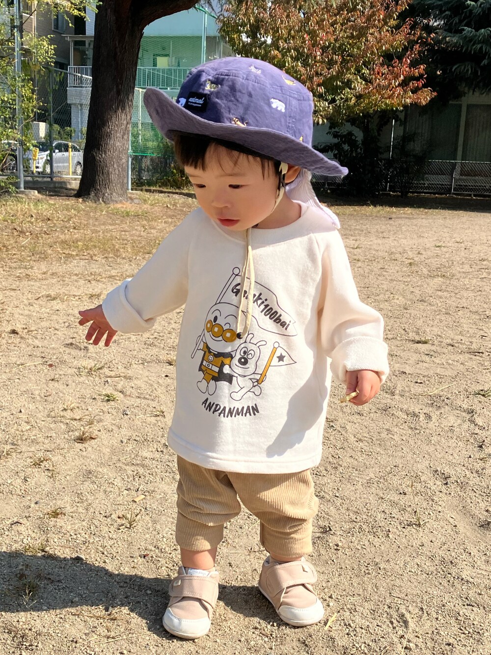「アンパンマン」｜「BANDAIの90サイズ（Tシャツ/カットソー、ホワイト系）」を使った、shii__san43さん（キッズ・80cm）の秋コーディネートの1枚目の写真