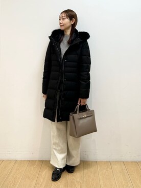 「INDIVI（インディヴィ）の【名品／撥水／抗菌防臭】ロング丈リサイクルダウンコート（ダウンジャケット/コート、ブラック系）」を使った、kozueさん（レディース・165cm）の冬コーディネート
