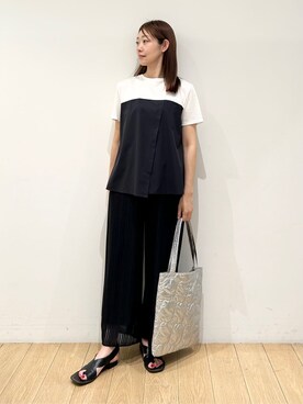 「INDIVI（インディヴィ）の【洗える】ビスチェレイヤード風トップス（Tシャツ/カットソー、ブラック系）」を使った、kozueさん（レディース・165cm）の夏コーディネート