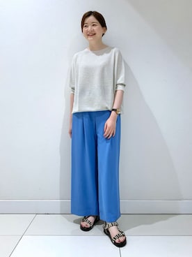 「INDIVI（インディヴィ）の【洗える/日本製/サマーニット】麻混ドルマンプルオーバー（ニット/セーター、ホワイト系）」を使った、akariさん（レディース・151cm）の夏コーディネート