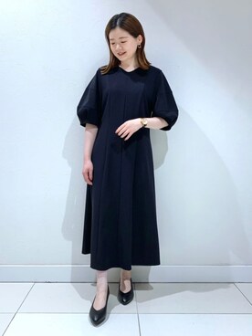 「INDIVI（インディヴィ）の【洗える/日本製】袖コンシャスストレッチワンピース（ワンピース、ブルー系）」を使った、akariさん（レディース・151cm）の夏コーディネート