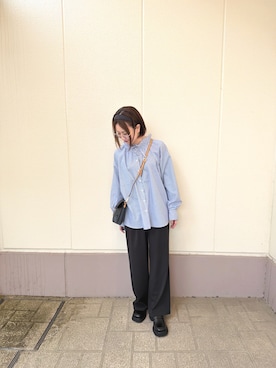 「URBAN RESEARCH DOORS（アーバンリサーチドアーズ）の『仁村紗和さん着用』『UR TECH』完声フロントタックイージーパンツ（その他パンツ、ブラック系）」を使った、MINAMIさん（レディース・155cm）の春コーディネート