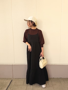 「SMELLY（スメリー）のアイテム（キャップ）」を使った、MINAMIさん（レディース・155cm）の春コーディネート