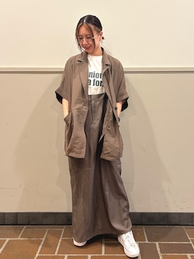 「アイテム（その他アウター、ブラウン系）」を使った、MINAMIさん（レディース・155cm）の秋コーディネート
