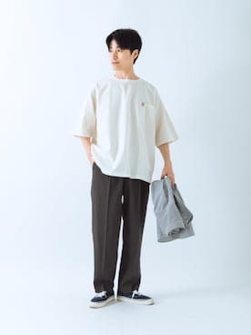 「ITEMS URBANRESEARCH（アイテムズ アーバンリサーチ）の『吸水速乾』フレンチリネン×COOLMAX フハクTシャツ（Tシャツ/カットソー、ホワイト系）」を使った、uedaさん（メンズ・170cm）の夏コーディネート