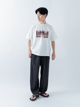「ITEMS URBANRESEARCH（アイテムズ アーバンリサーチ）のLEGENDARY ARTWORK PRINT T-SHIRTS（Tシャツ/カットソー、その他）」を使った、uedaさん（メンズ・170cm）の夏コーディネート
